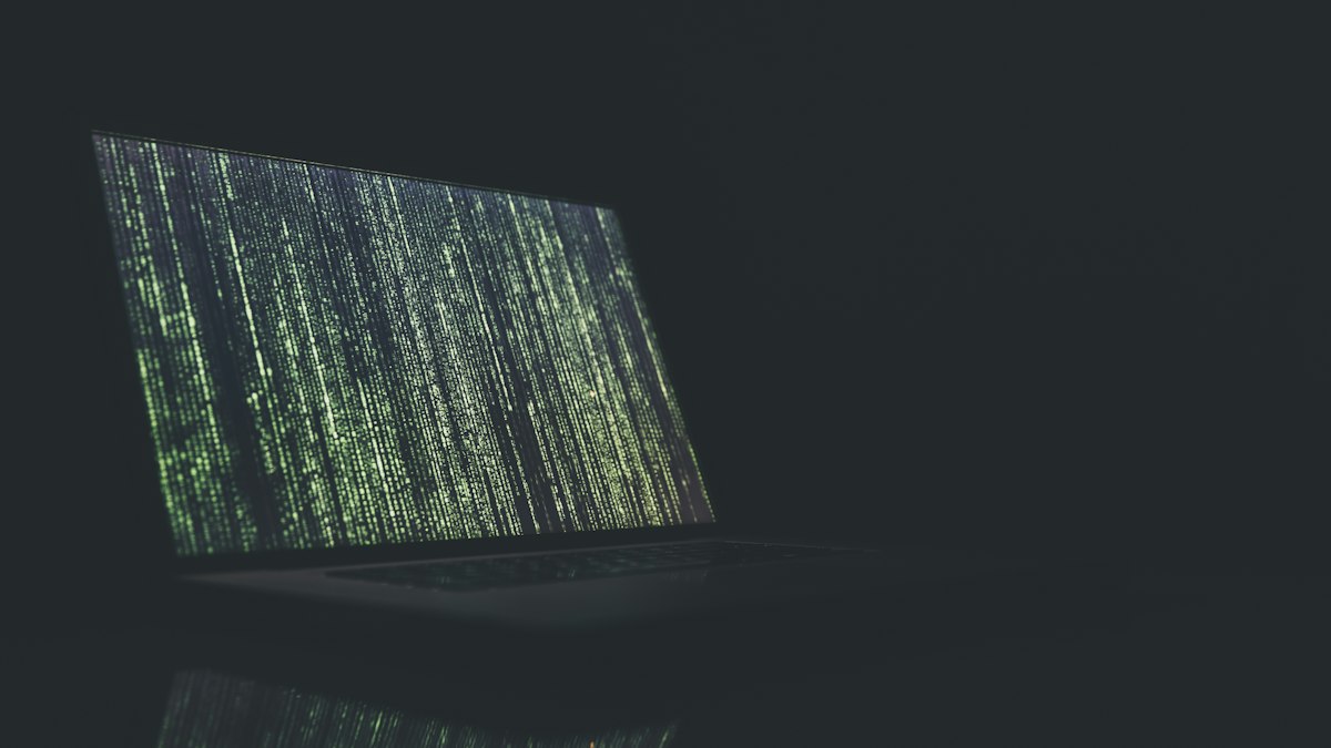 Automated Vulnerability Hunting: Using Adversarial AI Agents to Hunt Zero-Days