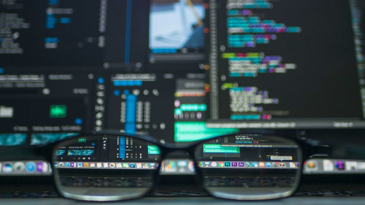 How to Connect PostgreSQL and SQLite Databases to LLMs via MCP Safely