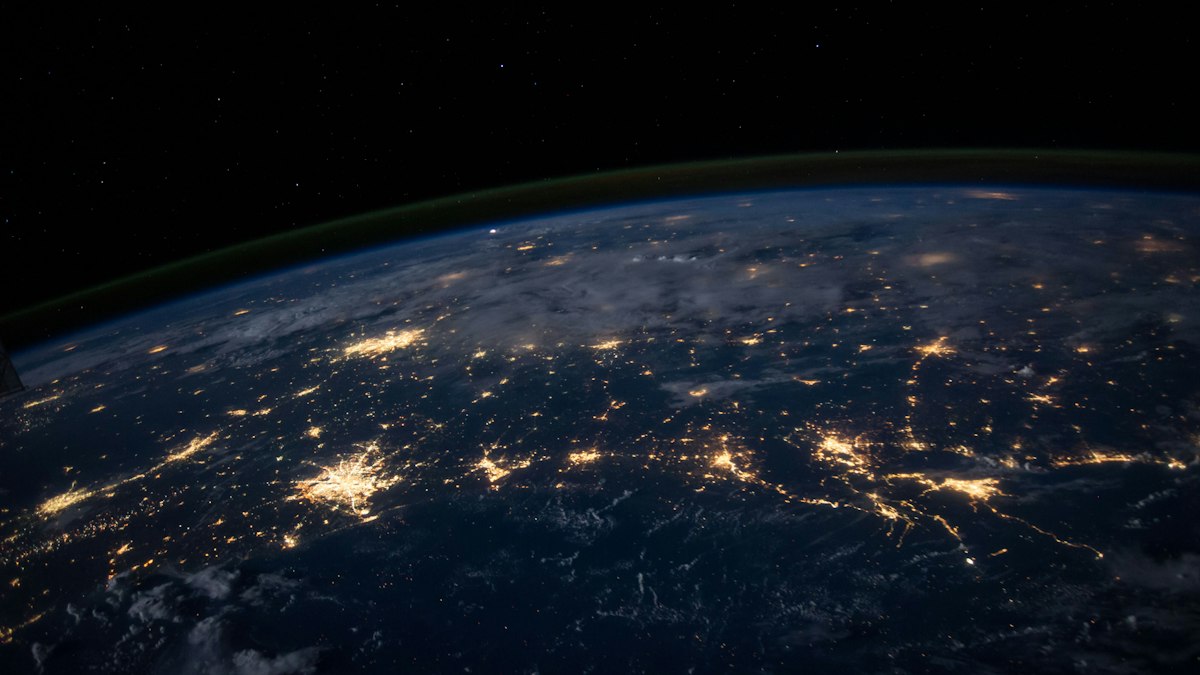 The Future of Model Context Protocol: Will MCP Replace Traditional REST & GraphQL APIs?